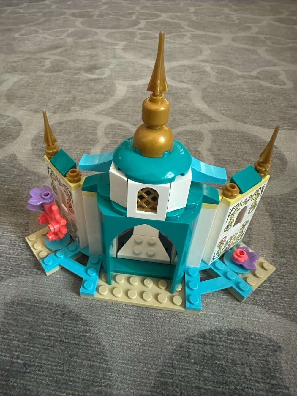 LEGO Disney Raya & Sisu Dragon (43184) building set